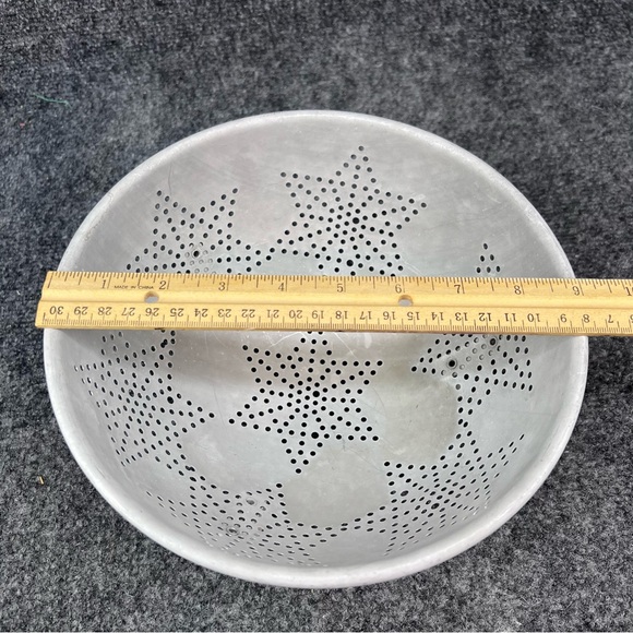 VTG 7 Star Aluminum Metal 9" Colander 3 Footed Strainer Retro Farmhouse - Picture 5 of 7